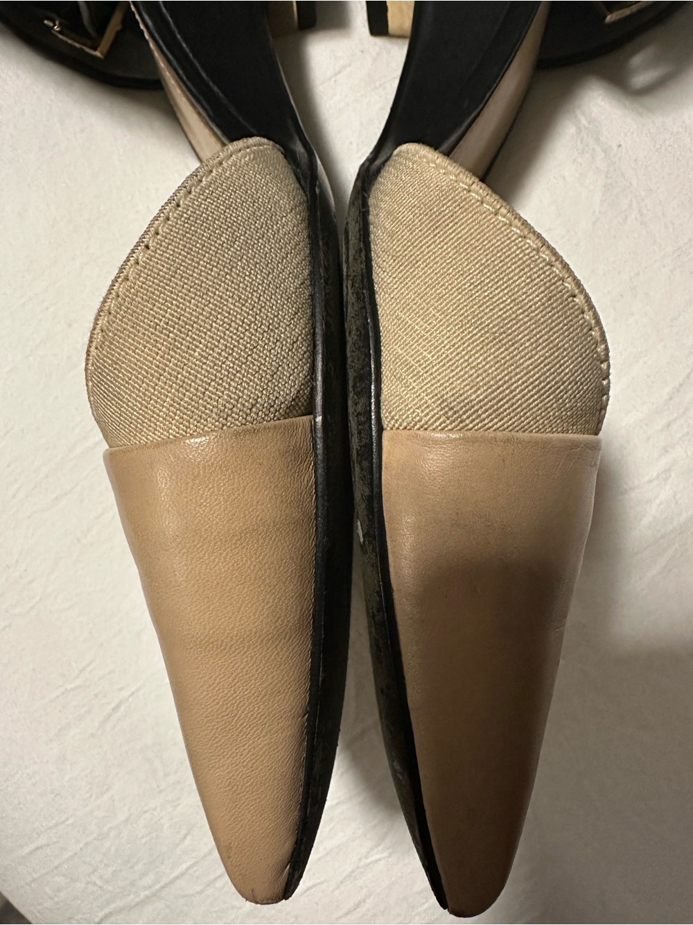 Tory Burch MacKenna Pointed Toe Ankle Strap Wedge Dress Shoe Tan Black Size 7.5 - Picture 9 of 12